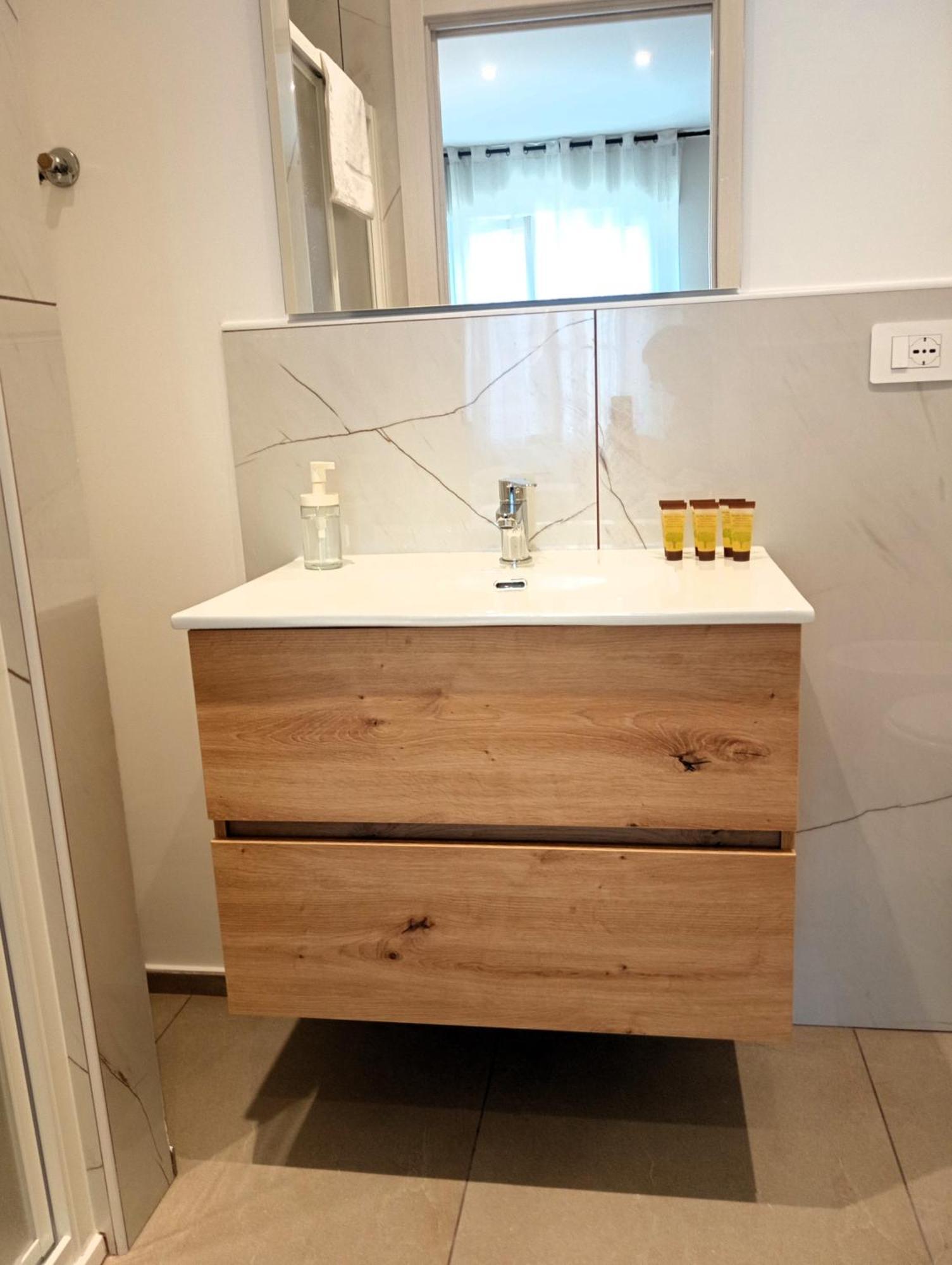 Mile Rooms Bari Eksteriør billede